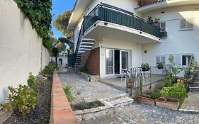 Apartamento En La Farella Con Aire Acondicionado
